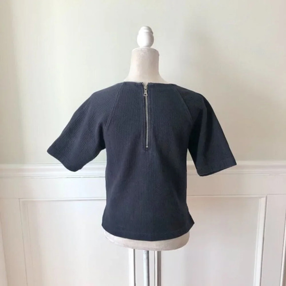 Forever 21 Quilted Boxy Short Sleeve Navy Tee S - Picture 5 of 6